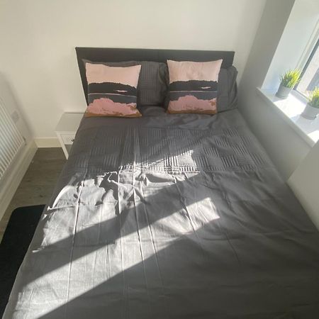 Rhondda Valleys With Breathtaking Riverside Views Llwynypia Luaran gambar