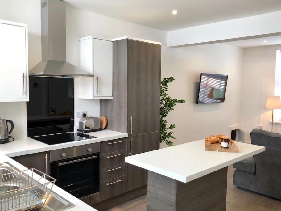 Rhondda Valleys With Breathtaking Riverside Views Llwynypia Luaran gambar