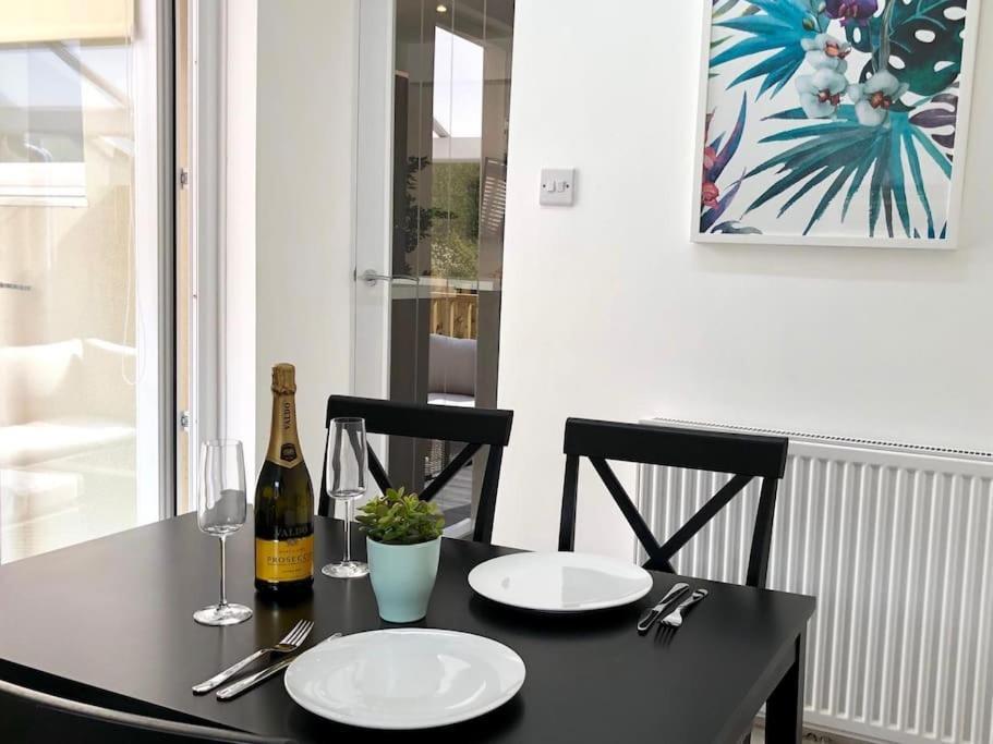 Rhondda Valleys With Breathtaking Riverside Views Llwynypia Luaran gambar