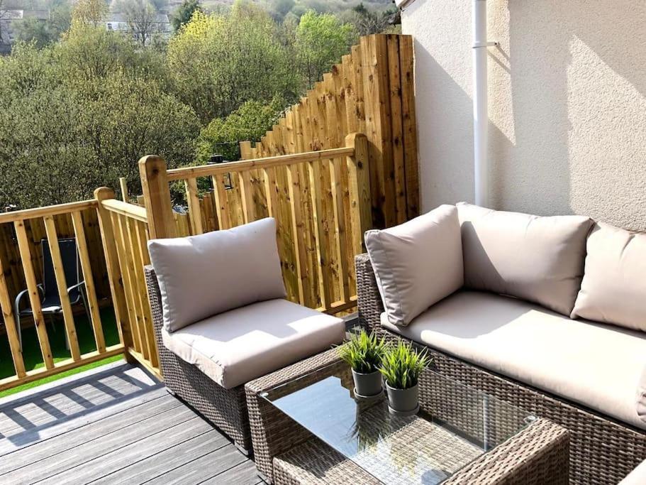 Rhondda Valleys With Breathtaking Riverside Views Llwynypia Luaran gambar